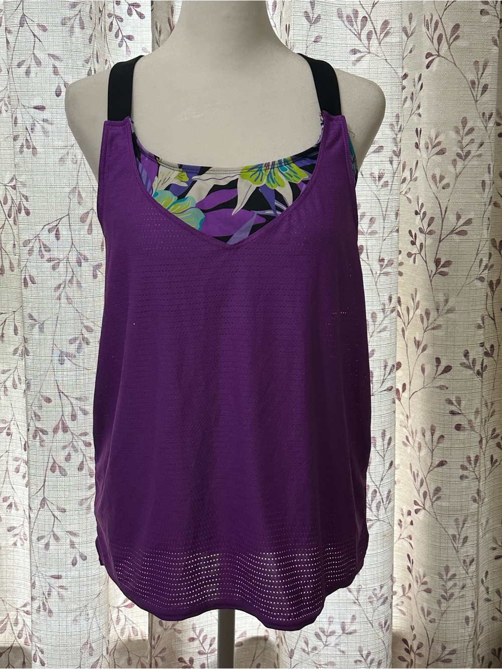 ZeroXposur Purple Layered Floral Shelf Tank